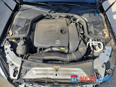 Zdjęcie 11 z 11 samochodu: 2019 MERCEDES-BENZ C 300 4MATIC VIN:55SWF8EB7KU292475 - miniatura