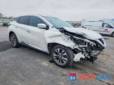 Czwarte zdjęcie samochodu z boku: 2015 NISSAN MURANO S VIN:5N1AZ2MG3FN216428 - miniatura