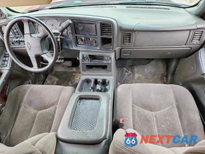 Zdjęcie 8 z 12 samochodu: 2006 CHEVROLET SILVERADO K2500 HEAVY DUTY VIN:1GCHK23D16F179209 - miniatura