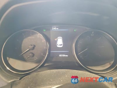 Zdjęcie 9 z 12 samochodu: 2018 NISSAN ROGUE S VIN:KNMAT2MV1JP580283 - miniatura