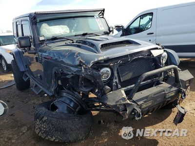 Czwarte zdjęcie samochodu z boku: 2016 JEEP WRANGLER UNLIMITED SAHARA VIN:1C4HJWEG1GL318825 - miniatura