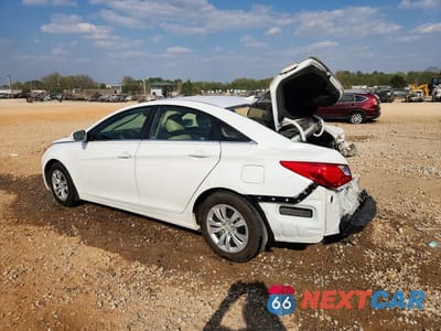 Drugie zdjęcie samochodu z przodu: 2013 HYUNDAI SONATA GLS VIN:5NPEB4AC6DH550585 - miniatura