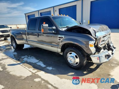 Czwarte zdjęcie samochodu z boku: 2008 FORD F350 SUPER DUTY VIN:1FTWW32R48EE50190 - miniatura