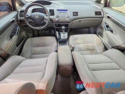 Zdjęcie 8 z 12 samochodu: 2007 HONDA CIVIC LX VIN:1HGFA16517L114373 - miniatura