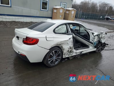 Trzecie zdjęcie samochodu z tyłu: 2016 BMW 228 XI SULEV VIN:WBA1G9C51GV726021 - miniatura