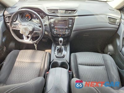 Zdjęcie 8 z 13 samochodu: 2019 NISSAN ROGUE SV VIN:KNMAT2MT2KP505558 - miniatura