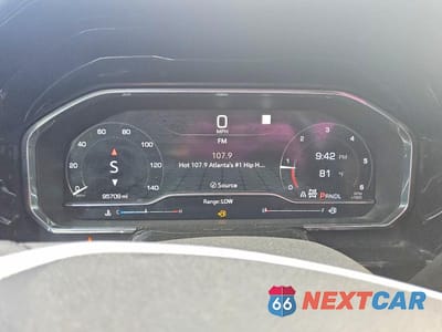Zdjęcie 9 z 12 samochodu: 2022 GMC SIERRA K1500 ELEVATION VIN:3GTPUCEK6NG578279 - miniatura