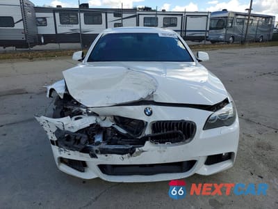 Piąte zdjęcie samochodu w środku: 2011 BMW 535 I VIN:WBAFR7C51BC803205 - miniatura