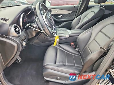 Zdjęcie 7 z 12 samochodu: 2022 MERCEDES-BENZ GLC 300 VIN:W1N0G8DB0NV348017 - miniatura