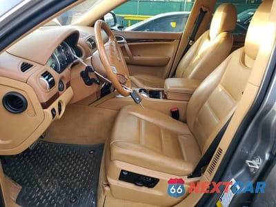 Zdjęcie 7 z 13 samochodu: 2006 PORSCHE CAYENNE S VIN:WP1AB29P56LA65264 - miniatura