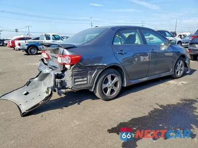 Trzecie zdjęcie samochodu z tyłu: 2012 TOYOTA COROLLA S VIN:2T1BU4EE1CC770663 - miniatura
