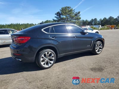 Trzecie zdjęcie samochodu z tyłu: 2018 BMW X6 SDRIVE35I VIN:5UXKU0C53J0G80841 - miniatura