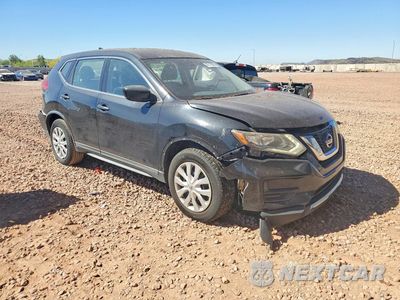 Czwarte zdjęcie samochodu z boku: 2017 NISSAN ROGUE S VIN:KNMAT2MT0HP512355 - miniatura