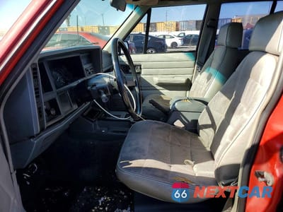 Zdjęcie 7 z 13 samochodu: 1994 JEEP CHEEROKEE VIN:1J4FT28S2RL116888 - miniatura