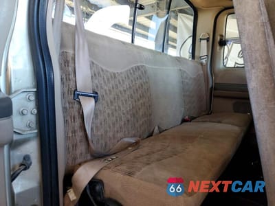 Zdjęcie 10 z 12 samochodu: 2000 FORD F250 SUPER DUTY VIN:1FTNX20F7YEB07594 - miniatura