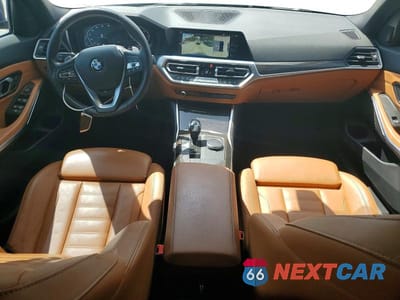 Zdjęcie 8 z 12 samochodu: 2019 BMW 330I VIN:WBA5R1C59KAK11703 - miniatura
