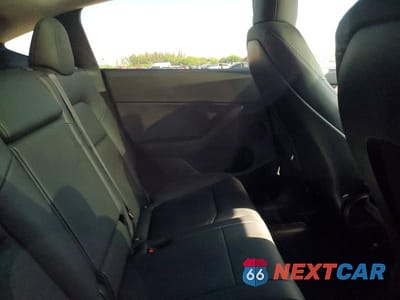 Zdjęcie 10 z 12 samochodu: 2023 TESLA MODEL Y VIN:7SAYGDED8PF959484 - miniatura