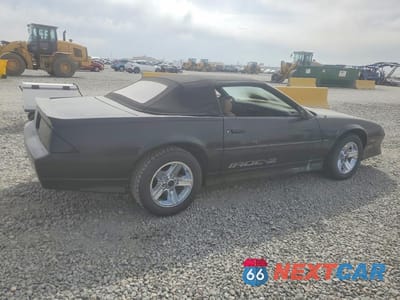 Trzecie zdjęcie samochodu z tyłu: 1988 CHEVROLET CAMARO VIN:1G1FP31F2JL174056 - miniatura