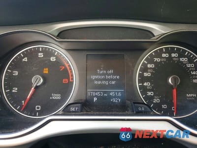 Zdjęcie 9 z 13 samochodu: 2015 AUDI A4 PREMIUM PLUS VIN:WAUFFAFL6FN035960 - miniatura