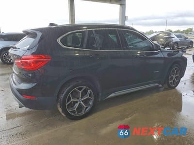 Trzecie zdjęcie samochodu z tyłu: 2018 BMW X1 XDRIVE28I VIN:WBXHT3C3XJ5K22635 - miniatura