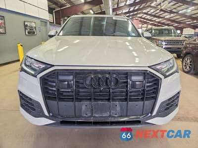 Piąte zdjęcie samochodu w środku: 2022 AUDI Q7 PREMIUM PLUS VIN:WA1LXBF73ND004546 - miniatura