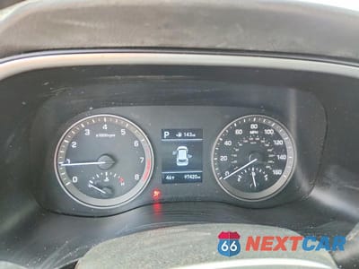 Zdjęcie 9 z 13 samochodu: 2020 HYUNDAI TUCSON VALUE VIN:KM8J33A40LU145854 - miniatura