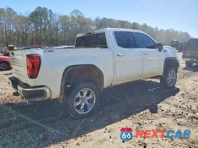 Trzecie zdjęcie samochodu z tyłu: 2020 GMC SIERRA K1500 SLT VIN:3GTU9DED8LG310553 - miniatura