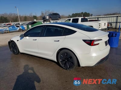 Drugie zdjęcie samochodu z przodu: 2024 TESLA MODEL 3 VIN:5YJ3E1EA5RF769467 - miniatura