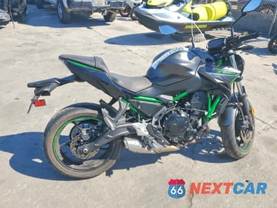 2023 KAWASAKI ER650 N ML5EREN17PDA96364 - główne zdjęcie licytacji z USA - miniatura