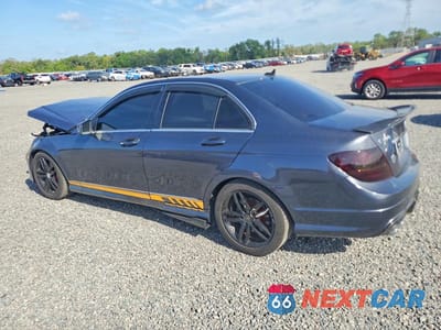 Drugie zdjęcie samochodu z przodu: 2013 MERCEDES-BENZ C 300 4MATIC VIN:WDDGF8AB0DR287472 - miniatura