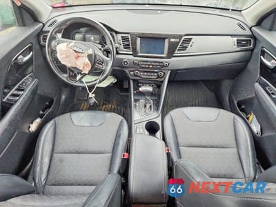 Zdjęcie 8 z 12 samochodu: 2019 KIA NIRO PLUG-IN HYBRID EX VIN:KNDCD3LD8K5290544 - miniatura