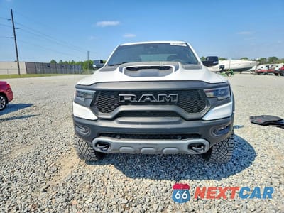 Piąte zdjęcie samochodu w środku: 2022 RAM 1500 TRX VIN:1C6SRFU91NN260080 - miniatura