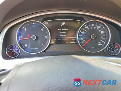 Zdjęcie 9 z 12 samochodu: 2016 VOLKSWAGEN TOUAREG TDI VIN:WVGEP9BP7GD004254 - miniatura