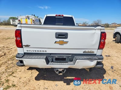 Zdjęcie 6 z 12 samochodu: 2017 CHEVROLET SILVERADO K3500 HIGH COUNTRY VIN:1GC4K1EY4HF249670 - miniatura