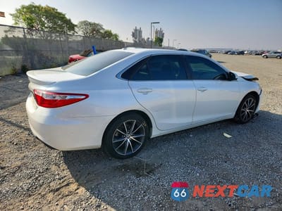 Trzecie zdjęcie samochodu z tyłu: 2015 TOYOTA CAMRY XSE VIN:4T1BF1FK0FU111327 - miniatura