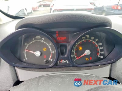Zdjęcie 9 z 12 samochodu: 2011 FORD FIESTA S VIN:3FADP4AJ7BM227493 - miniatura
