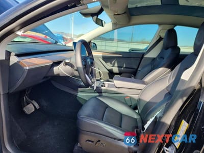 Zdjęcie 7 z 12 samochodu: 2024 TESLA MODEL Y VIN:7SAYGDED4RF051939 - miniatura