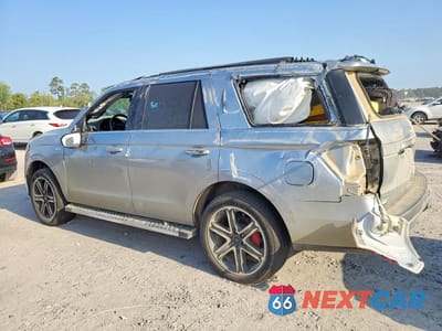 Drugie zdjęcie samochodu z przodu: 2020 FORD EXPEDITION XLT VIN:1FMJU1JT6LEA75814 - miniatura