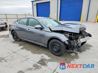 Czwarte zdjęcie samochodu z boku: 2022 NISSAN ALTIMA 2.5 S VIN:1N4BL4BV7NN333196 - miniatura