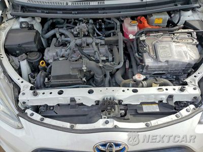 Zdjęcie 11 z 11 samochodu: 2017 TOYOTA PRIUS C VIN:JTDKDTB32H1591637 - miniatura