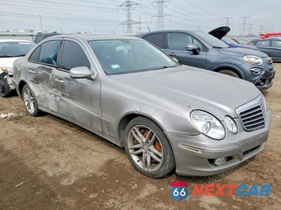 Czwarte zdjęcie samochodu z boku: 2007 MERCEDES-BENZ E 350 4MATIC VIN:WDBUF87X17B175212 - miniatura