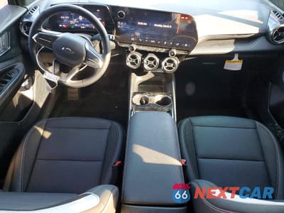 Zdjęcie 8 z 13 samochodu: 2025 CHEVROLET BLAZER LT VIN:3GNKDBRM8SS248109 - miniatura