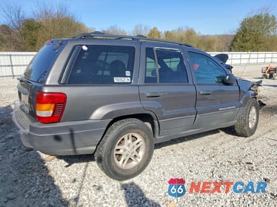 Trzecie zdjęcie samochodu z tyłu: 2003 JEEP GRAND CHEROKEE LAREDO VIN:1J8GX48S83C598146 - miniatura