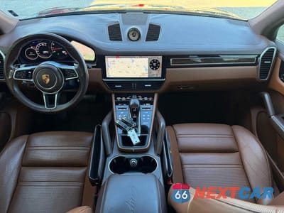 Zdjęcie 11 z 14 samochodu: 2019 PORSCHE CAYENNE VIN:WP1AA2AY6KDA08972 - miniatura