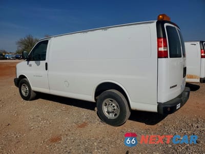 Drugie zdjęcie samochodu z przodu: 2008 CHEVROLET EXPRESS G2500 VIN:1GCGG25C781136351 - miniatura