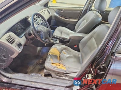Zdjęcie 7 z 12 samochodu: 1998 HONDA ACCORD 4D DX VIN:1HGCG165XWA014378 - miniatura