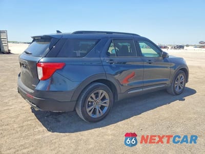 Trzecie zdjęcie samochodu z tyłu: 2024 FORD EXPLORER XLT VIN:1FMSK8DH2RGA34765 - miniatura