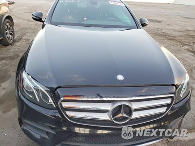 Piąte zdjęcie samochodu w środku: 2017 MERCEDES-BENZ E 300 VIN:WDDZF4JB4HA215471 - miniatura