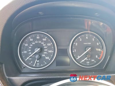 Zdjęcie 9 z 12 samochodu: 2007 BMW 328 I SULEV VIN:WBAWV13557P117015 - miniatura