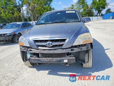 Piąte zdjęcie samochodu w środku: 2009 KIA SORENTO EX VIN:KNDJD736995882691 - miniatura